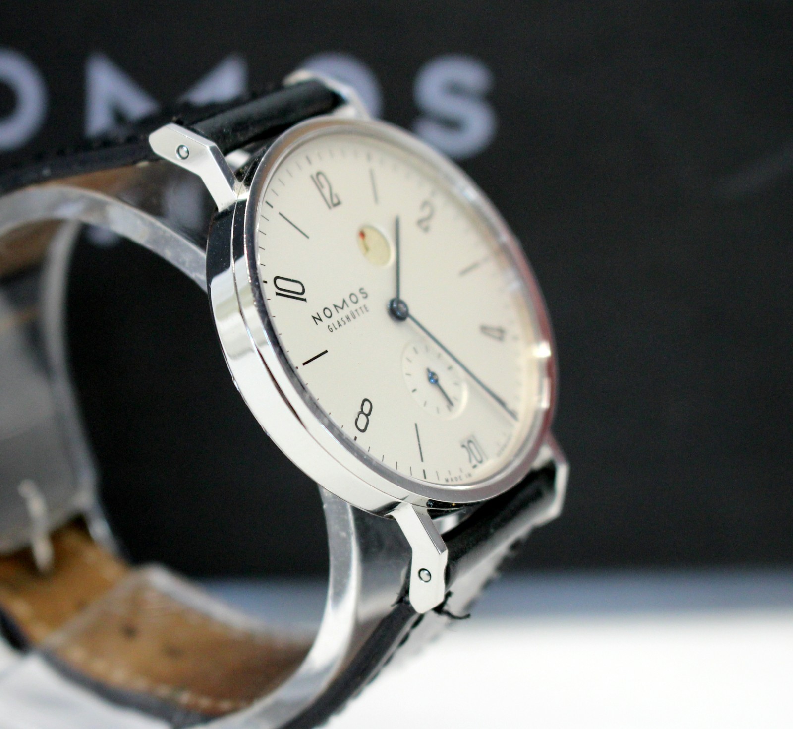 💥Nomos TANGENTE Manual DATE Watch STAINLESS 35mm POWER RESERVE Box & Papers 💥