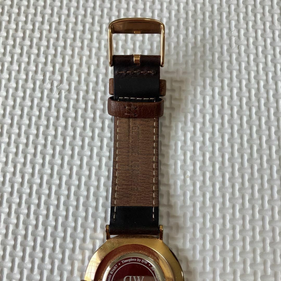Daniel Wellington wristwatch