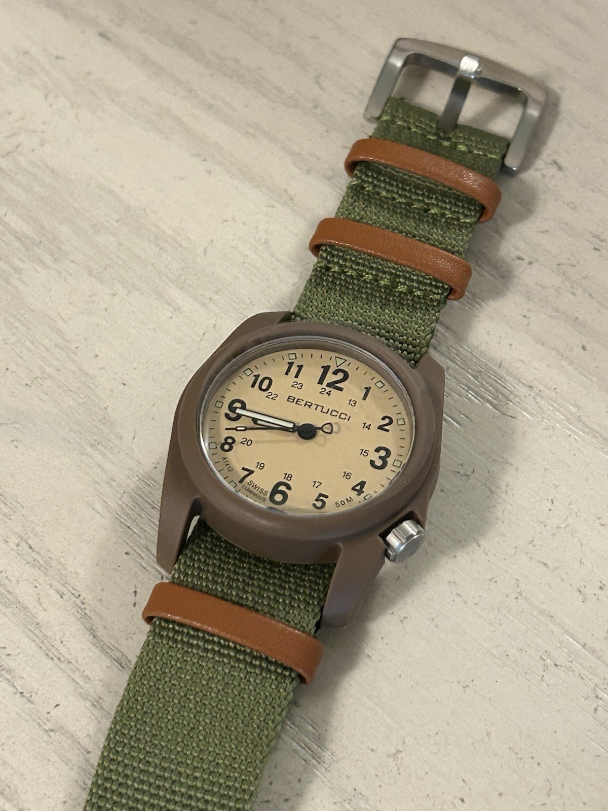 BERTUCCI DX3 Field Watch 11021 – Brown – New- New Green Strap Band Nylon Leather