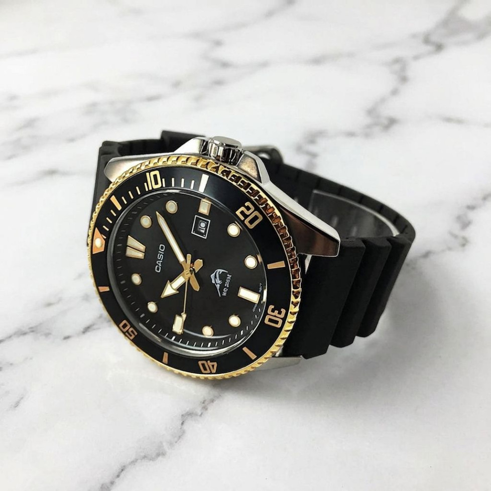 Casio Analog Watch Stainless Steel Nautical Diver Black Gold Dial Wristwatch
