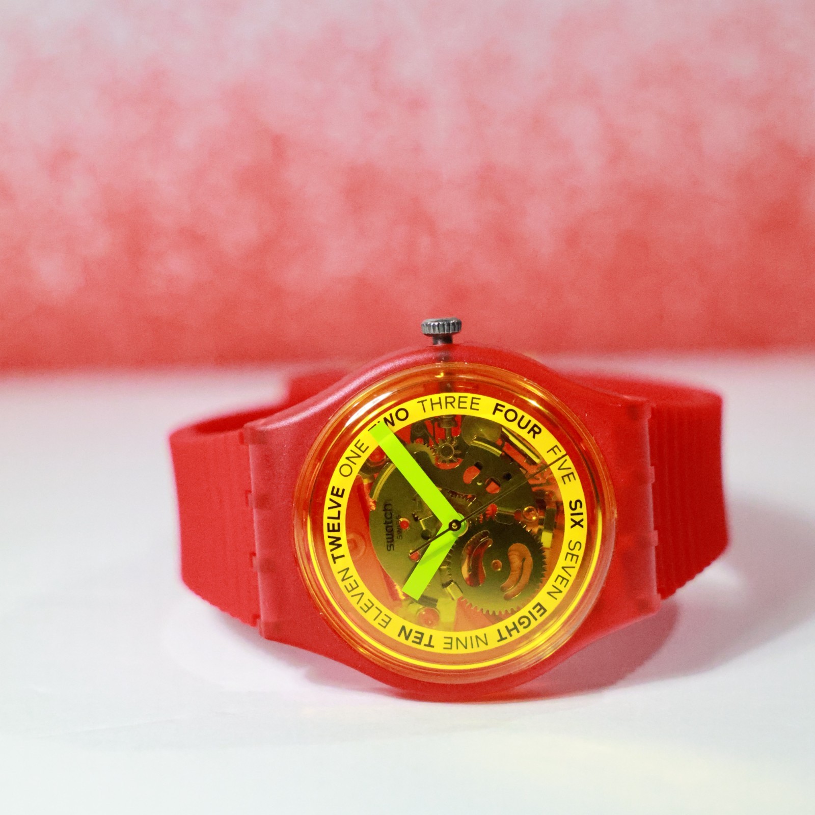 Swatch Swiss Made Retro Rosso GR185 34MM Red Fluo Yellow Screen Silicone Watch