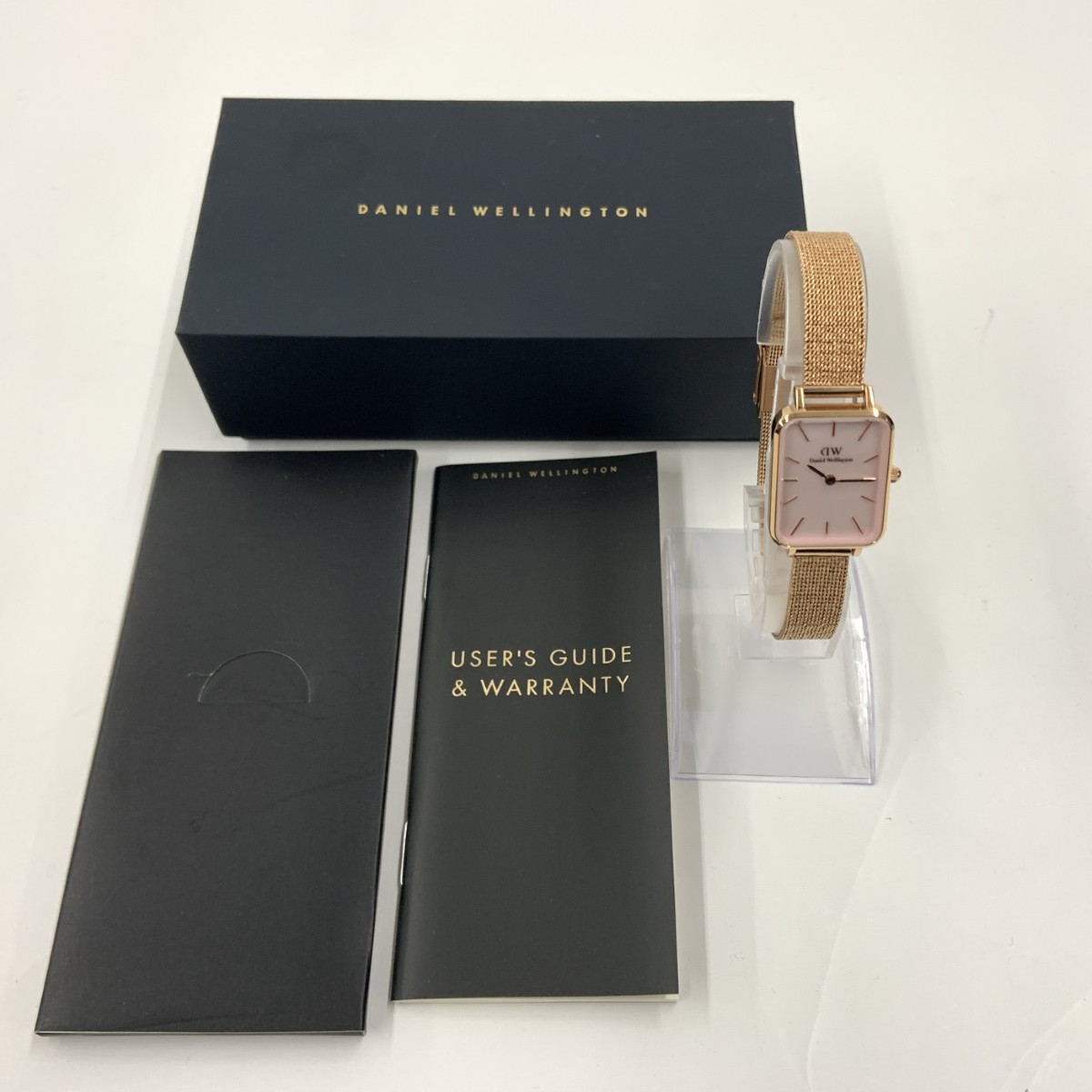 Daniel Wellington Quadro Pressed Melrose Pearl Watch gold x pink