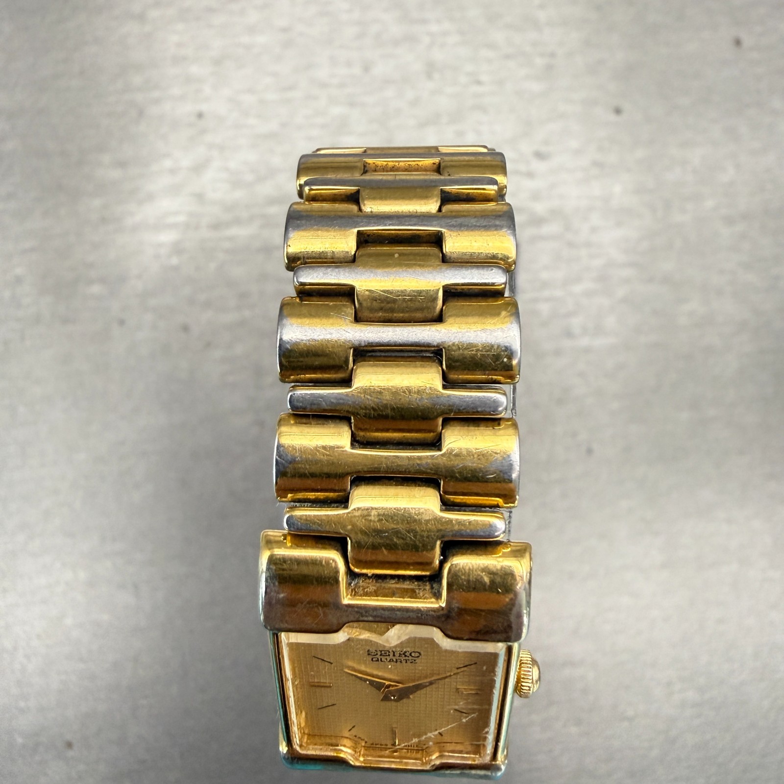 Seiko Watch Women 17mm Gold Dial Gold Tone Rectangle 2P20-5E60 New Battery VTG