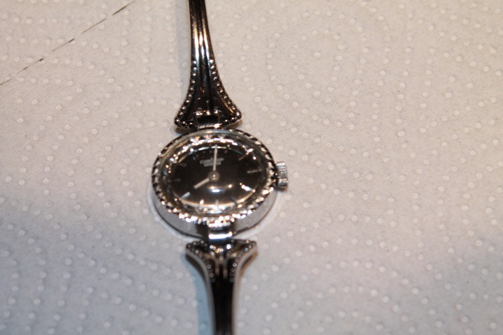 Wristwatch Women’s Watch Watch Pallas OMRO Silver Silver-Tone Stainless Steel Quartz Watch Quartz