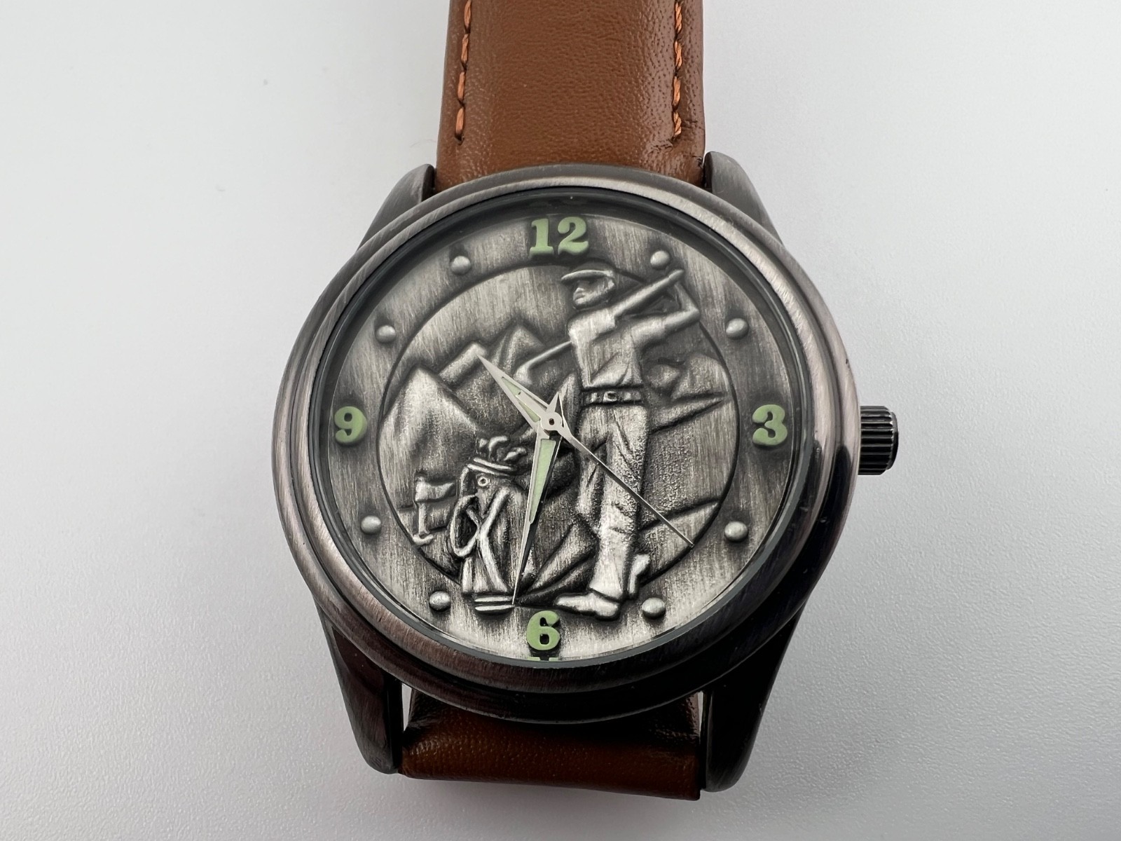 Vintage AVON 3D Golf Dial Watch 38.7mm, Japan Quartz, Gunmetal Case-New Battery!