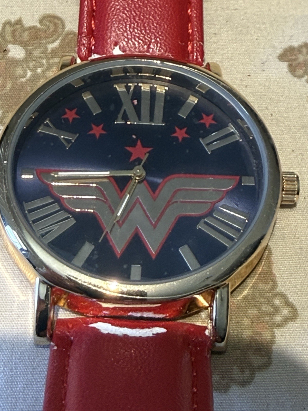 Wonder Woman DC Comics Women’s Quartz Watch Red Strap Accutime Needs Battery