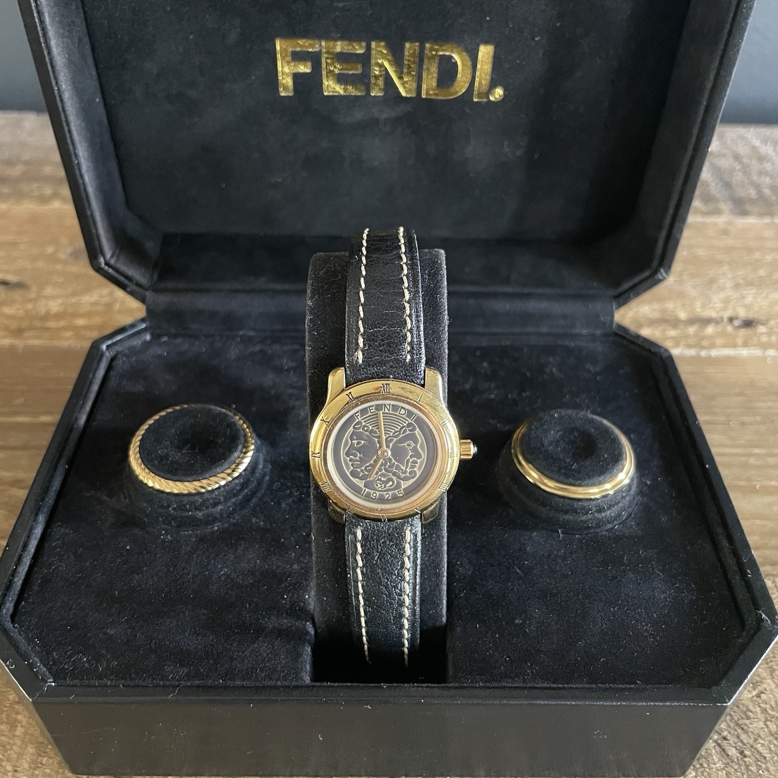 RARE Vtg FENDI 1925 Roman Coin 800L Janus Gold Watch Black Leather Set 80s-90s