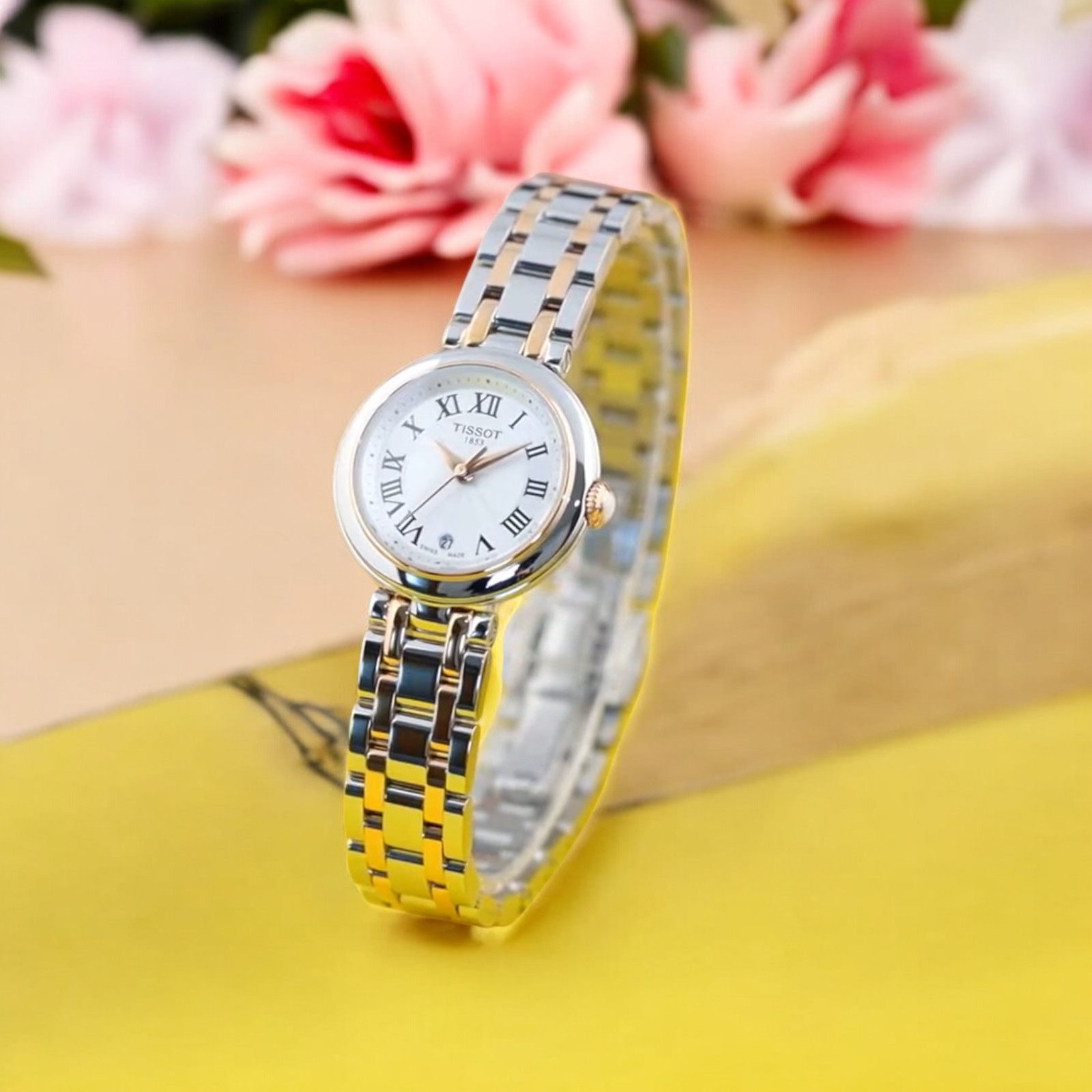Tissot Beautiful Quartz Women’s Watch T126.010.22.013.01 Stainless Steel 26mm