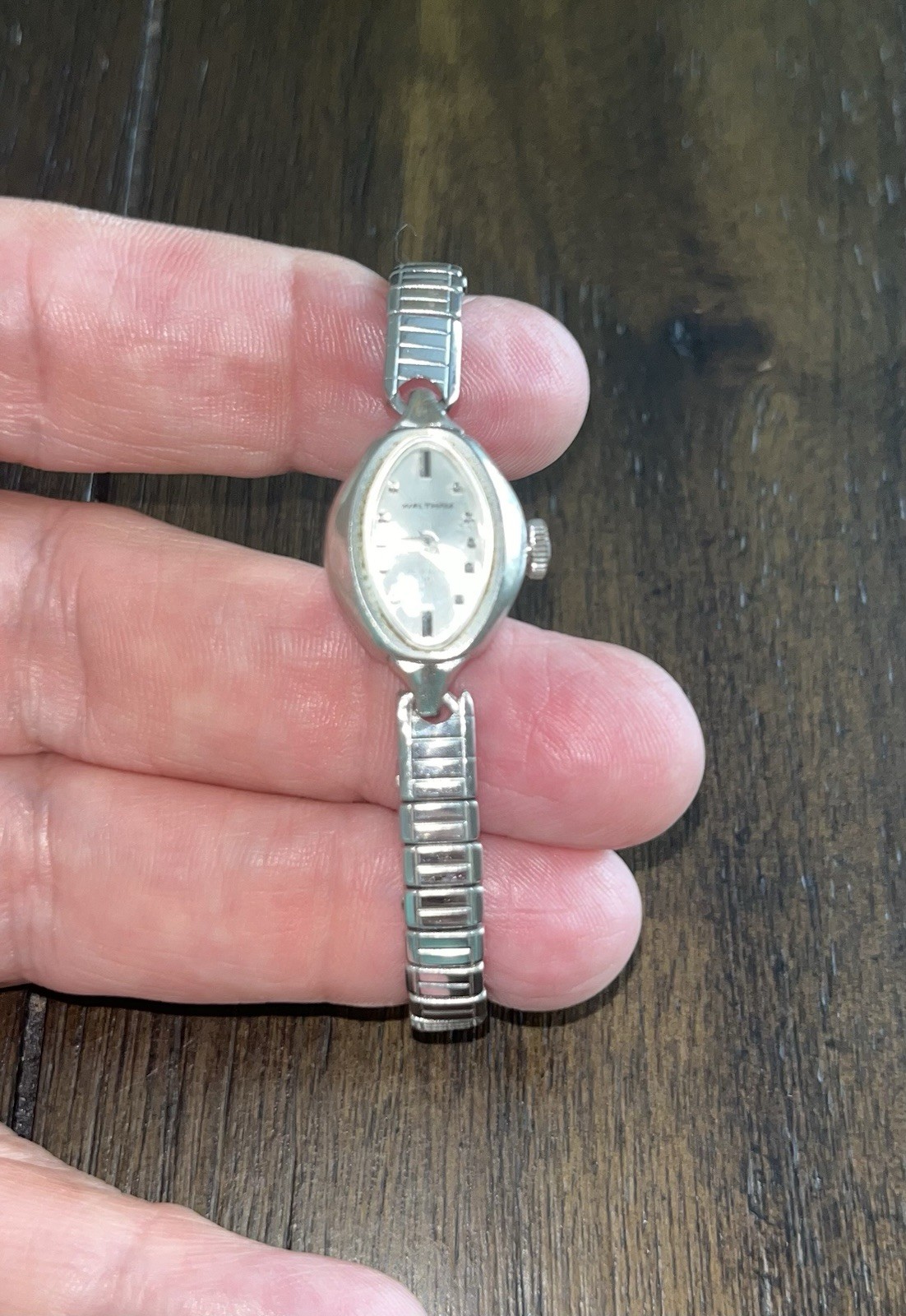 Waltham Swiss Made Incabloc-17 Wind Up Watch Women’s 17 Jewel Flex Band