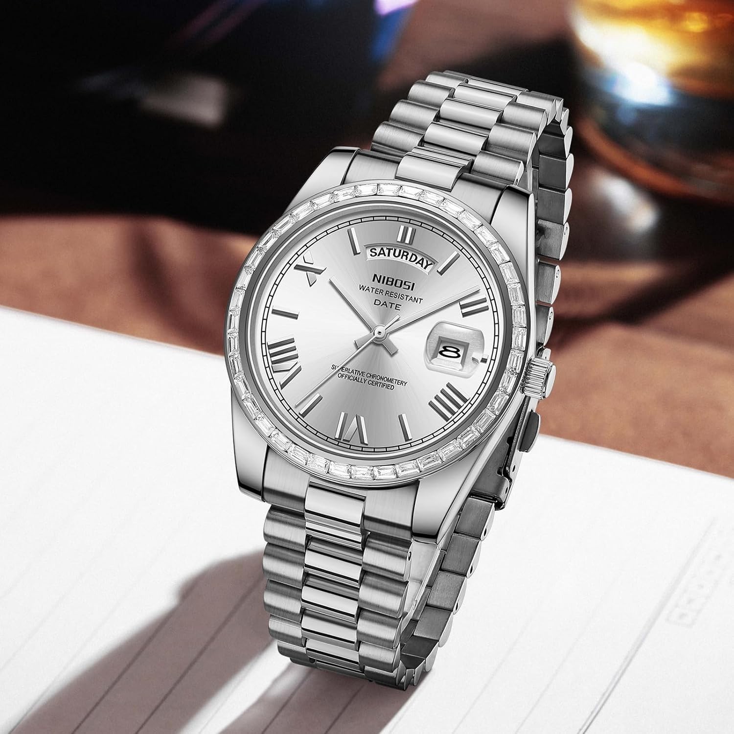 Luxury Men’s Quartz Watch with Diamond Bezel & Day-Date – 100FT Water Resistant