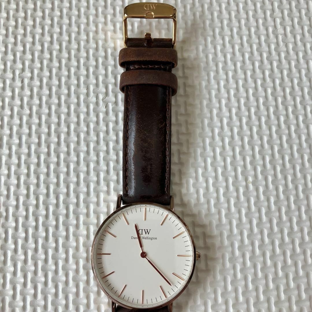 Daniel Wellington wristwatch