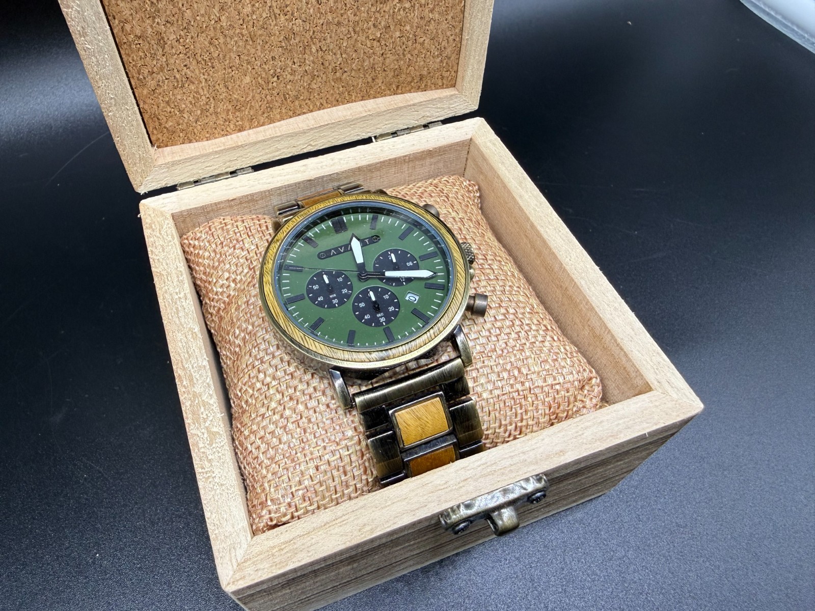 Avant Wood – Wood Men’s Watch – EXPLORER S – VINTAGE BRASS (44MM) – NEW