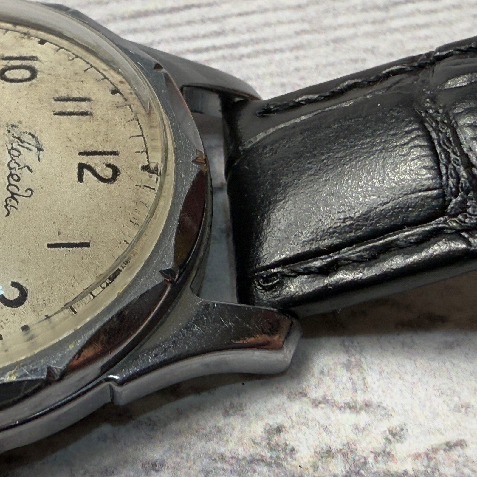 Vintage Pobeda Soviet Mens Mechanical Wrist watch USSR