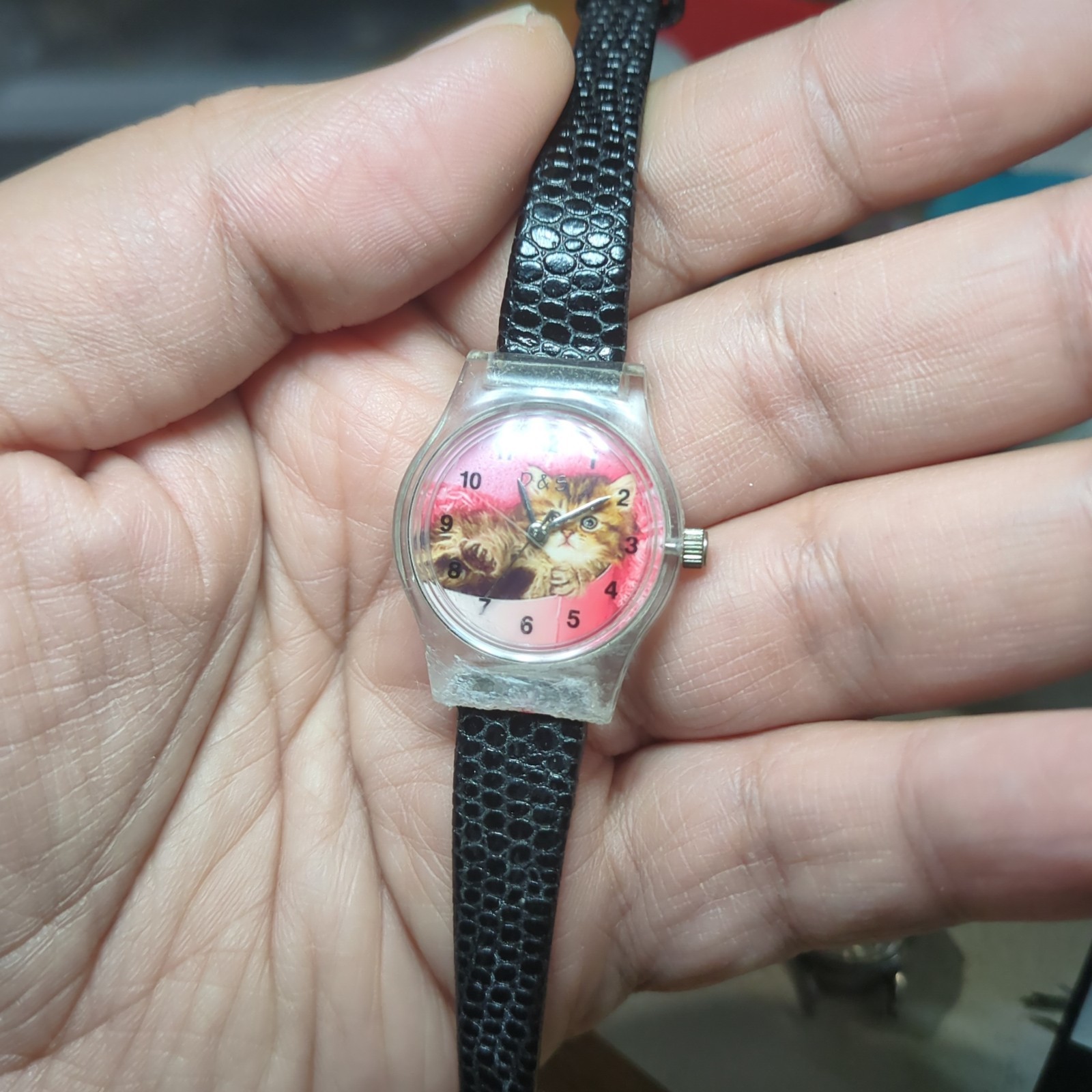 Working Cat Wristwatch Pink Dial Unisex Watch Black Leather New Battery 25mm