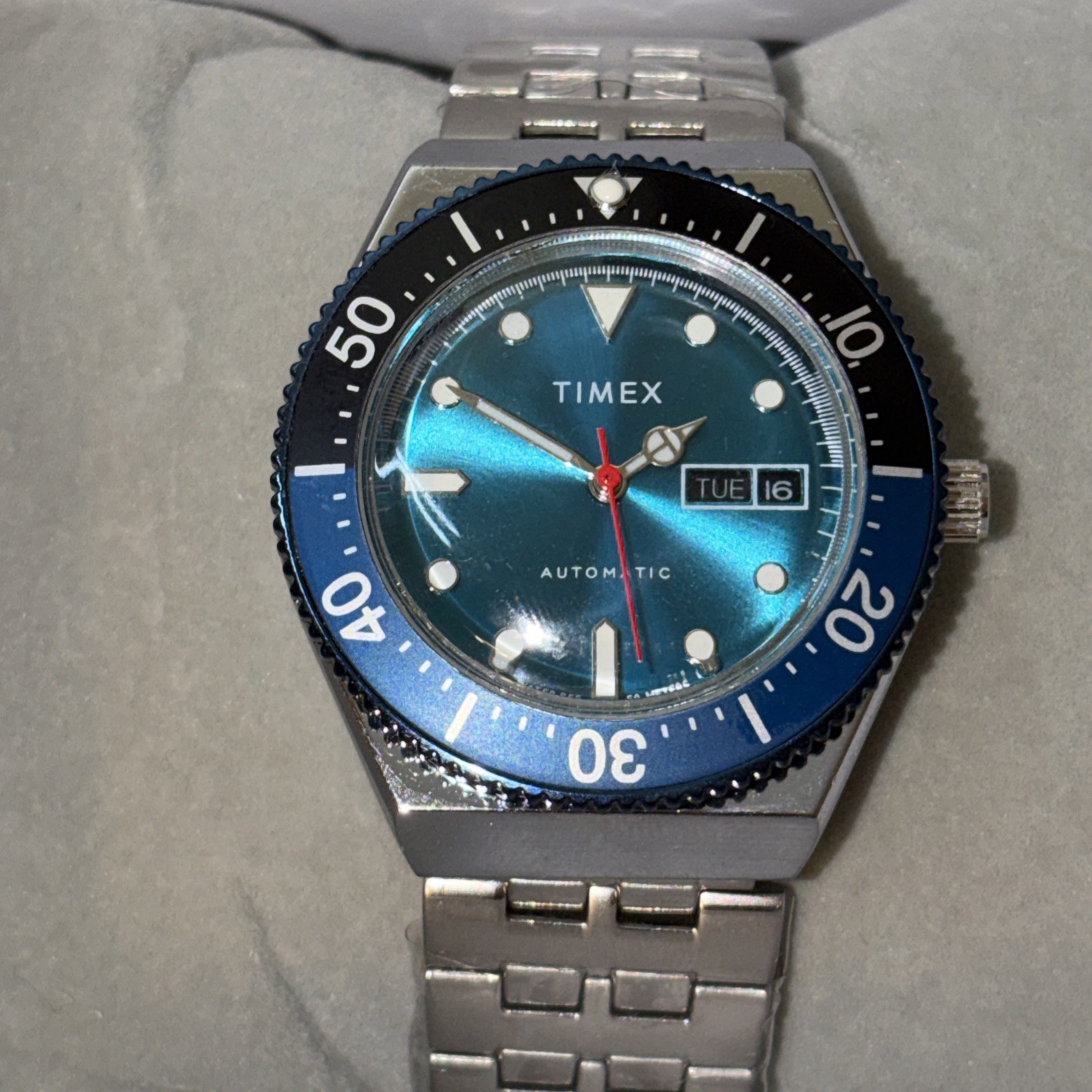 Timex M79 Automatic Blue Dial Men’s Watch TW2V25100 40mm Stainless Steel