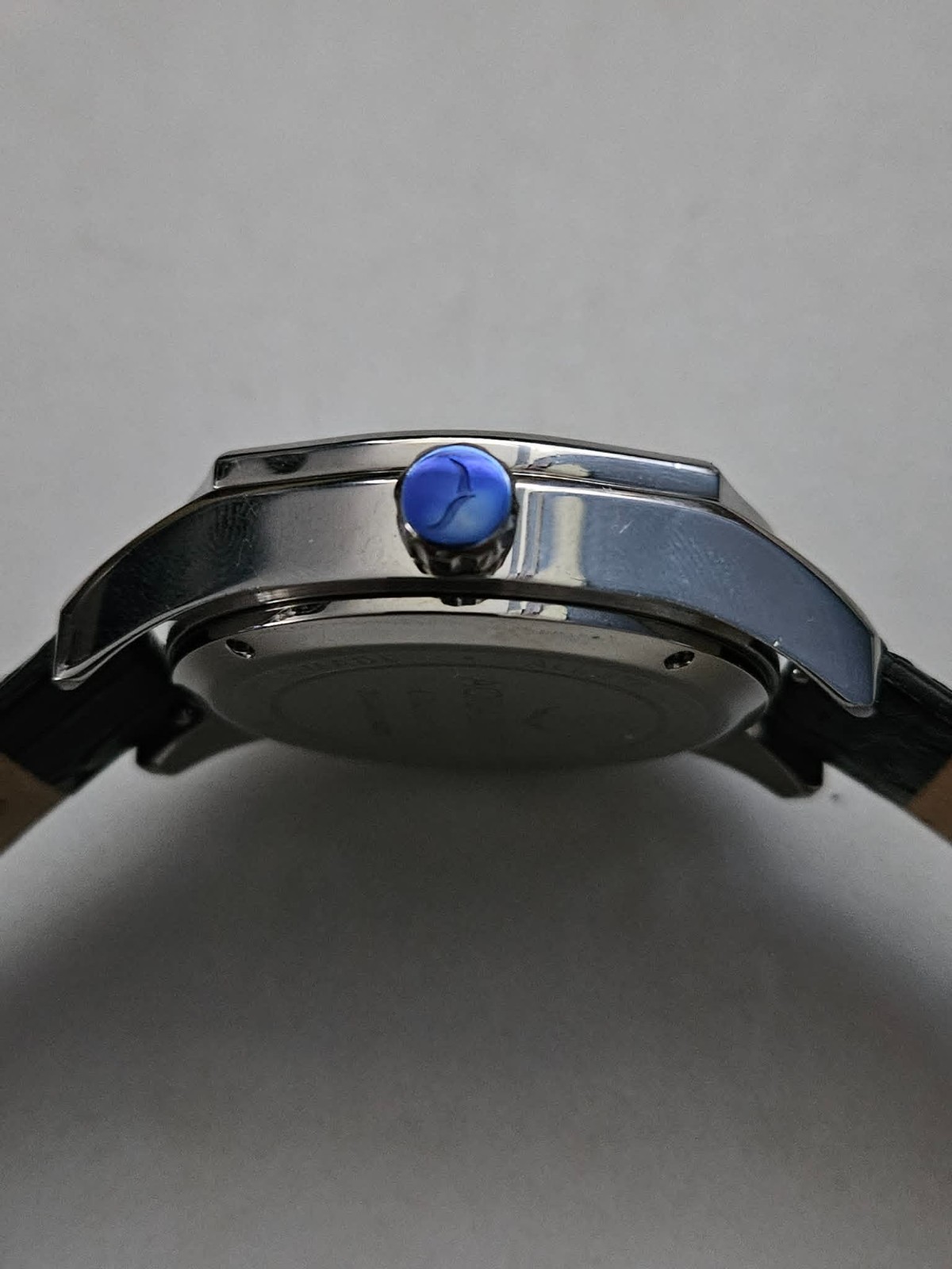 Aquaswiss Classic IV Men’s Watch – Running