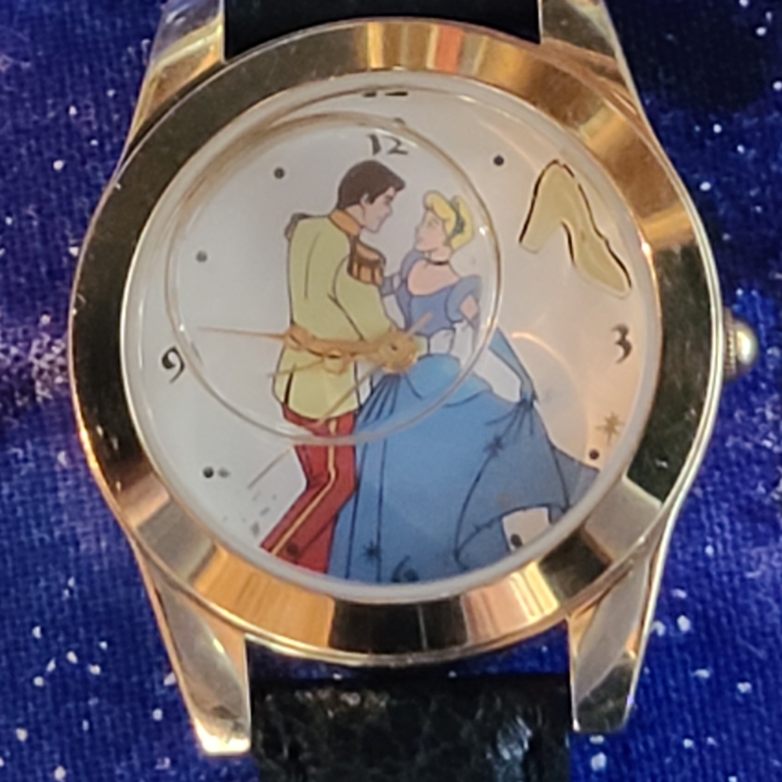 Disney Cinderella Snow Globe Watch Floating Slipper Ready To Wear | See Video