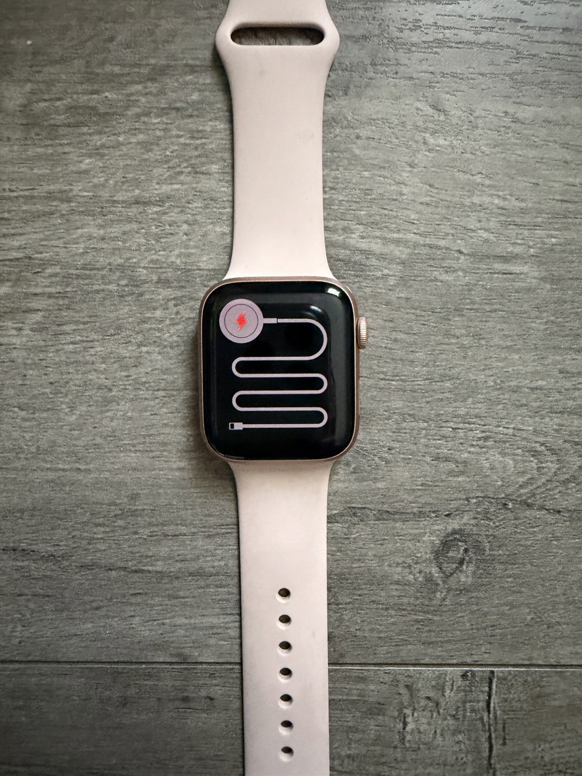 Apple Watch SE 44MM aluminum case Ion X glass LTE WR-50 meters LOCKED FOR PARTS
