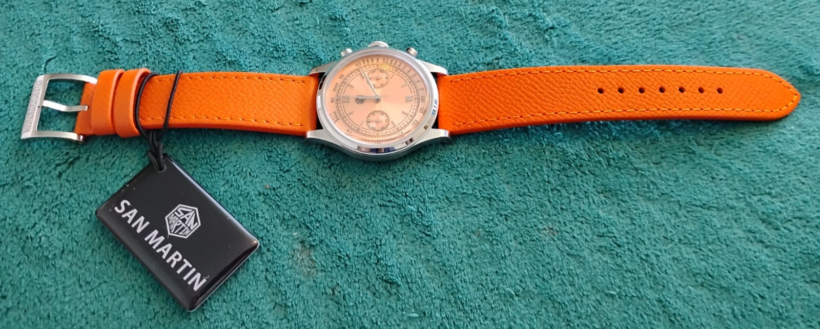 Stunning Sunray Salmon Dial 38mm San Martin VK64 “Mechaquartz” GADA Chronograph!