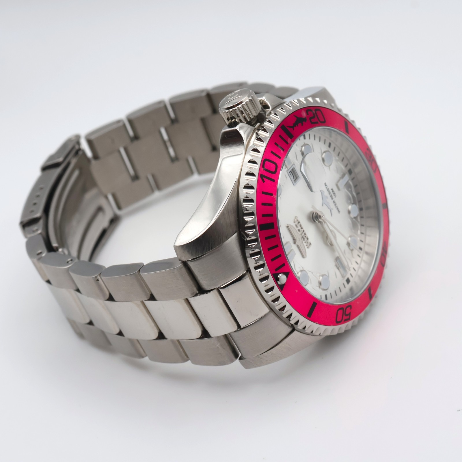 Invicta Pro Diver LATAM Exclusive Model 48373 43mm Black/Red Coke Bezel