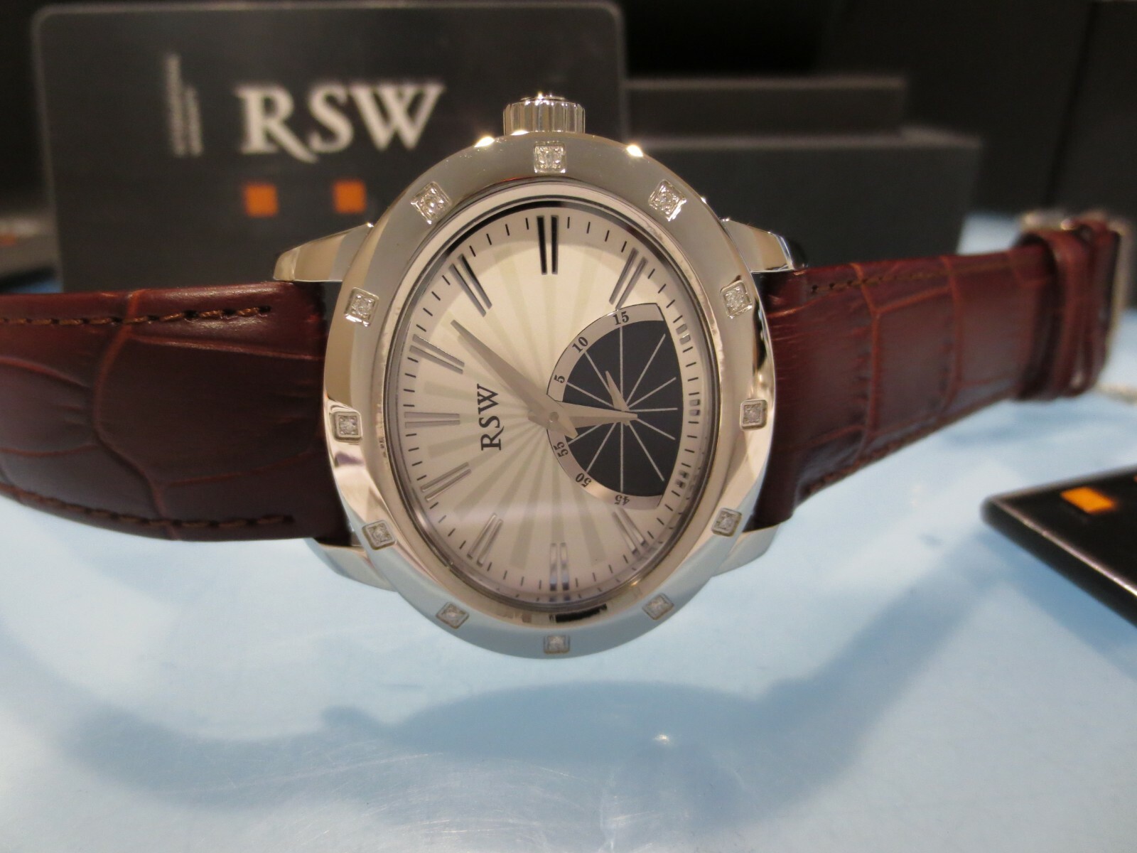 RSW Women’s 6140.BS.L9.2.D0 Consort Oval Sunray Dial Sub-second DIAMONDS Watch