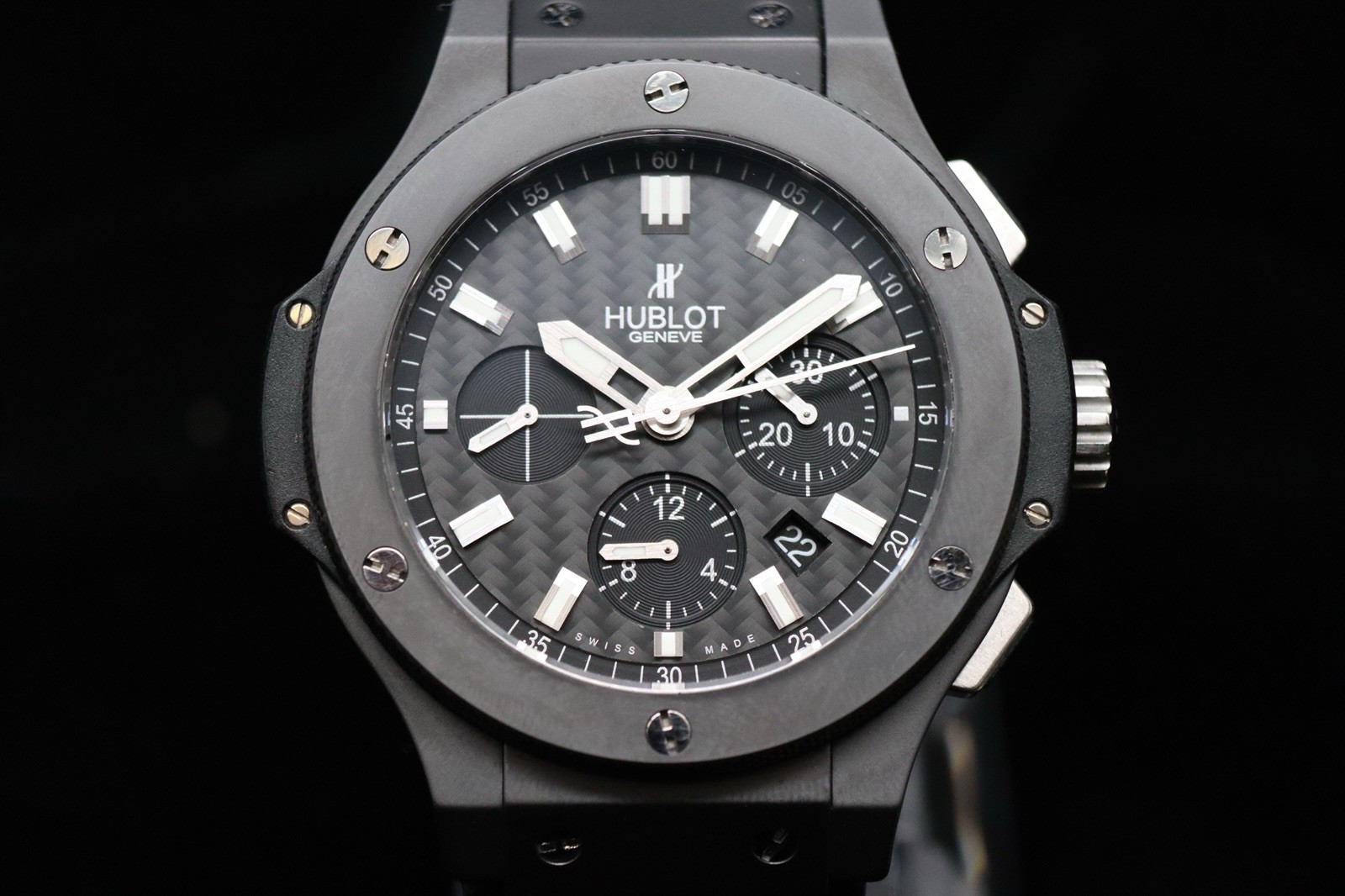 Hublot Big Bang Black Magic Black Carbon Fiber Dial Ceramic B&P 301.CI.1770.RX