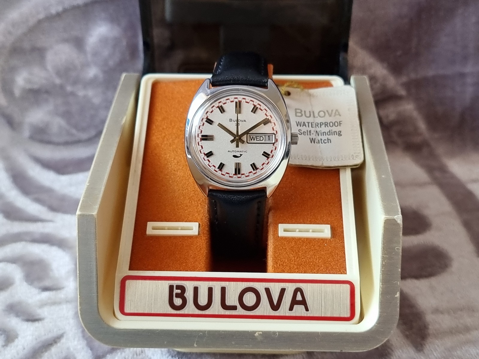 Bulova 1973 SEA KING vintage automatic watch 11AOACB 23j Day/Date Box Special