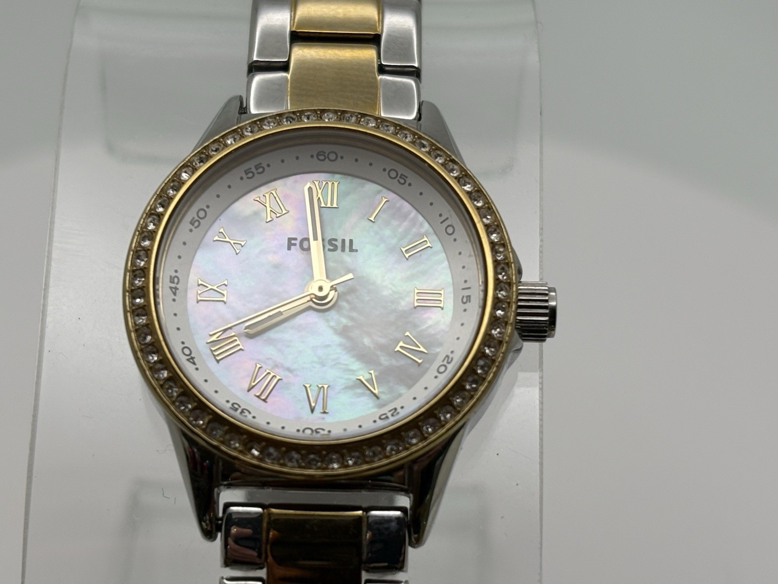 Fossil Womens Blythe BQ3298 Two-Tone Quartz Analog Casual Wristwatch RUNS