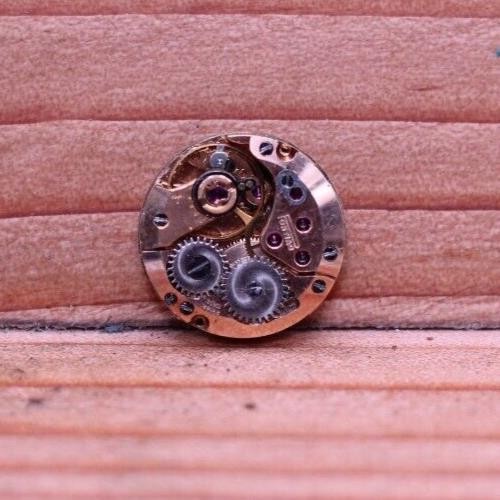 PONTIAC ETA 2442 LADIES WRIST WATCH MOVEMENT SWISS 13.6mm GOOD BALANCE (GA)