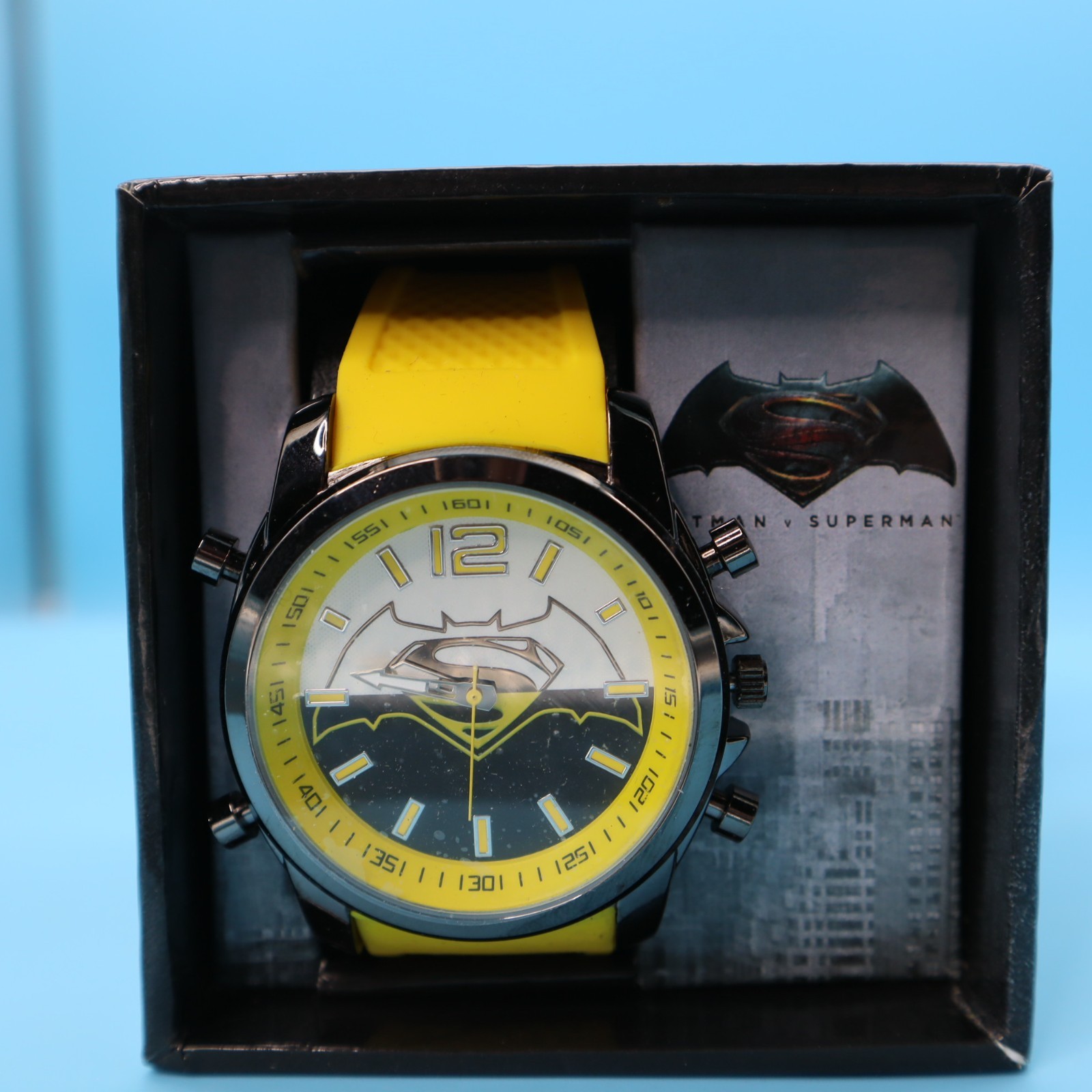 Batman Vs Superman Dawn of Justice Wrist Watch In Original Box NEW UNTESTED