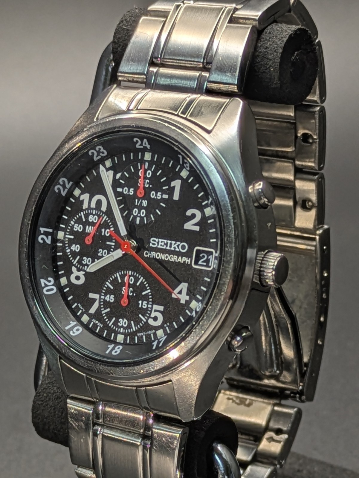 SEIKO Chronograph Mens Quartz Watch V657-7110 38.8mm Working
