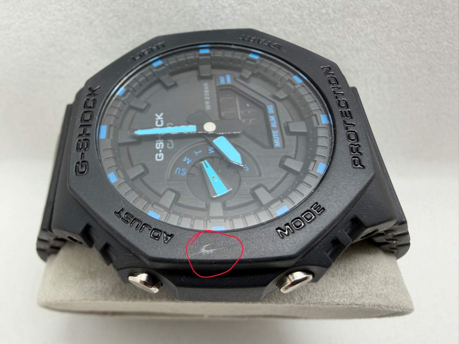 Casio G-SHOCK GA-2100-1A2 Black Blue Analog-Digital Watch BRAND NEW never worn