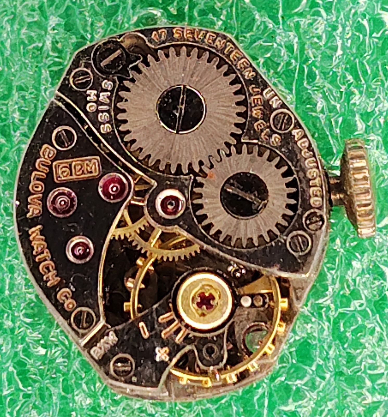 lot M142 Womens Bulova 6BM 17J Manual Wind Movement Vintage Watch Parts