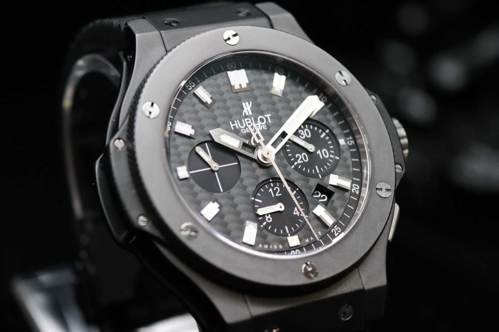 Hublot Big Bang Black Magic Black Carbon Fiber Dial Ceramic B&P 301.CI.1770.RX