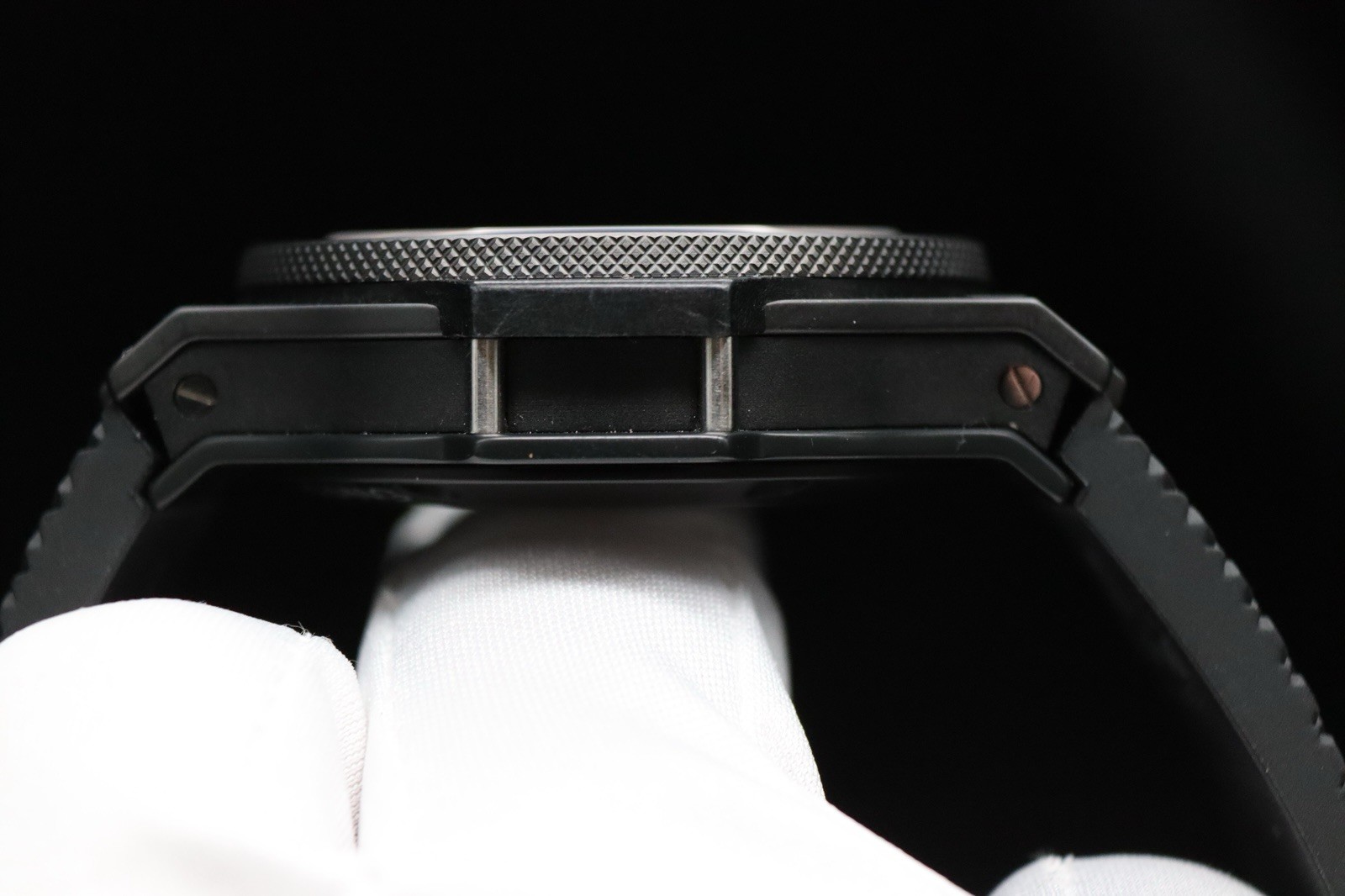 Hublot Big Bang Black Magic Black Carbon Fiber Dial Ceramic B&P 301.CI.1770.RX