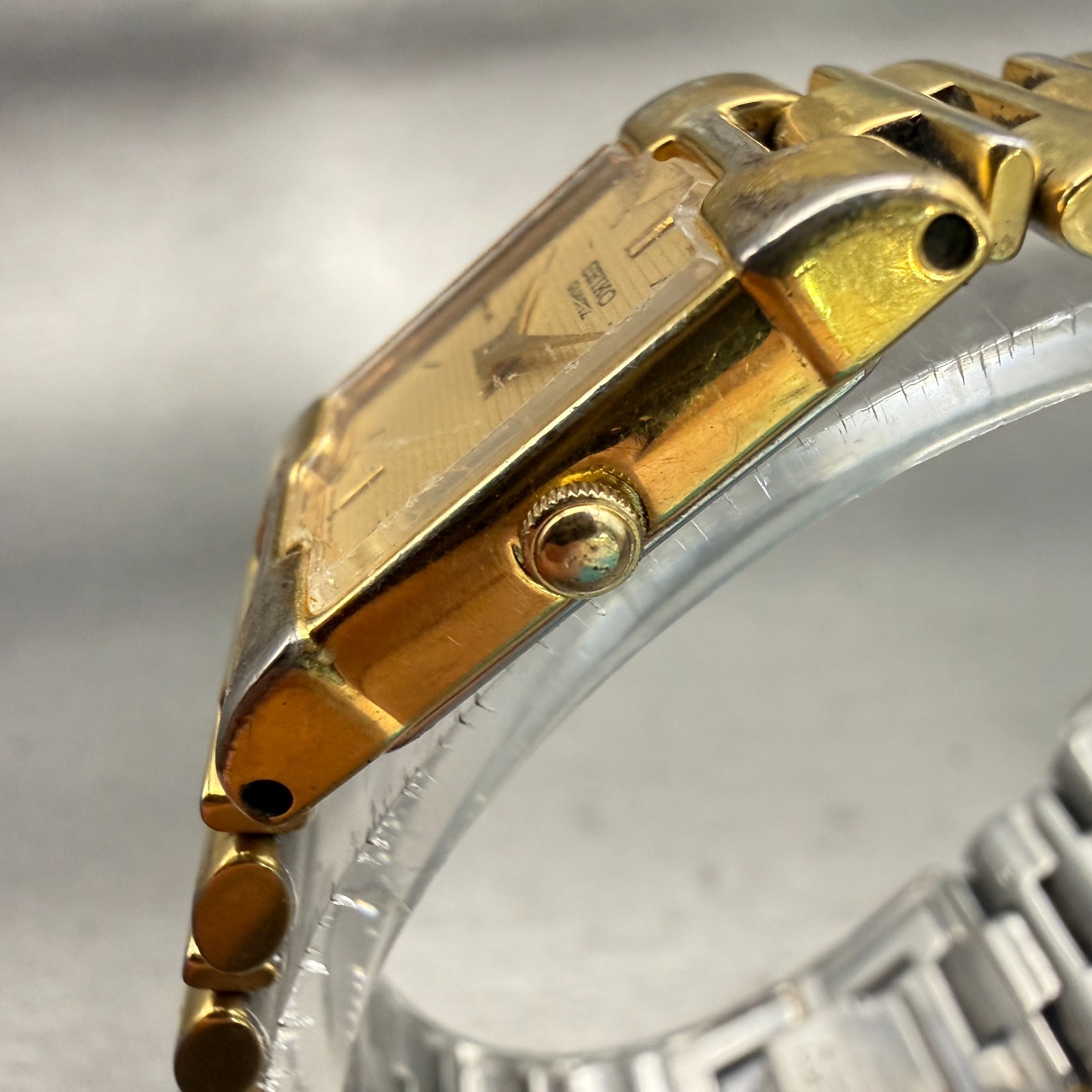 Seiko Watch Women 17mm Gold Dial Gold Tone Rectangle 2P20-5E60 New Battery VTG