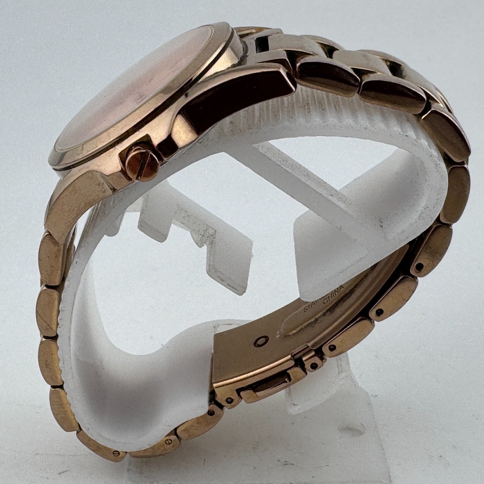 Vince Camuto Quartz Watch VC/5012 Women Rose Gold Steel Analog New Battery 6.25″