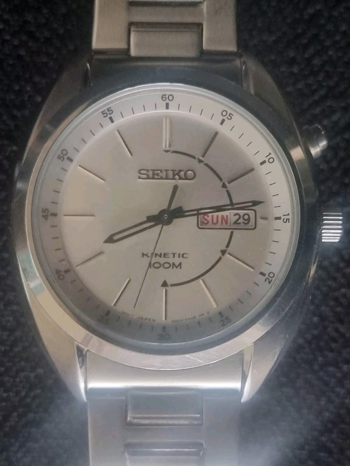 SEIKO 5M63 0AK0 KINETIC WATCH SILVER GREY AND CHROME DIAL STAINLESS STEEL STRAP
