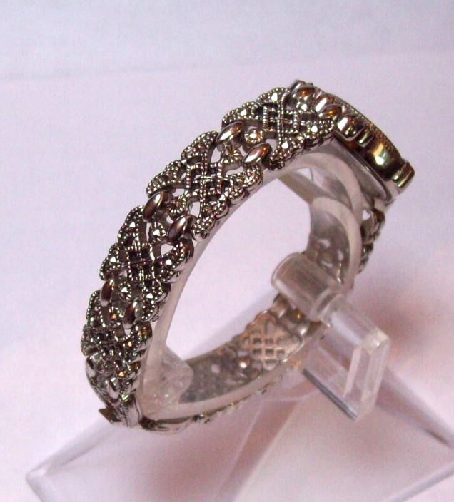 Rumours Fancy Filigree Watch Mother of Pearl fits 6.25″-6.5″ Looks Runs Great