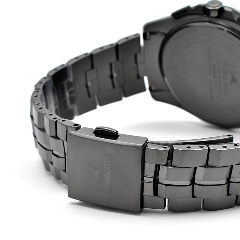 CASIO OCEANUS OCW-S7000B-2AJF Manta Bluetooth Radio Solar Titanium Watch 42.8mm