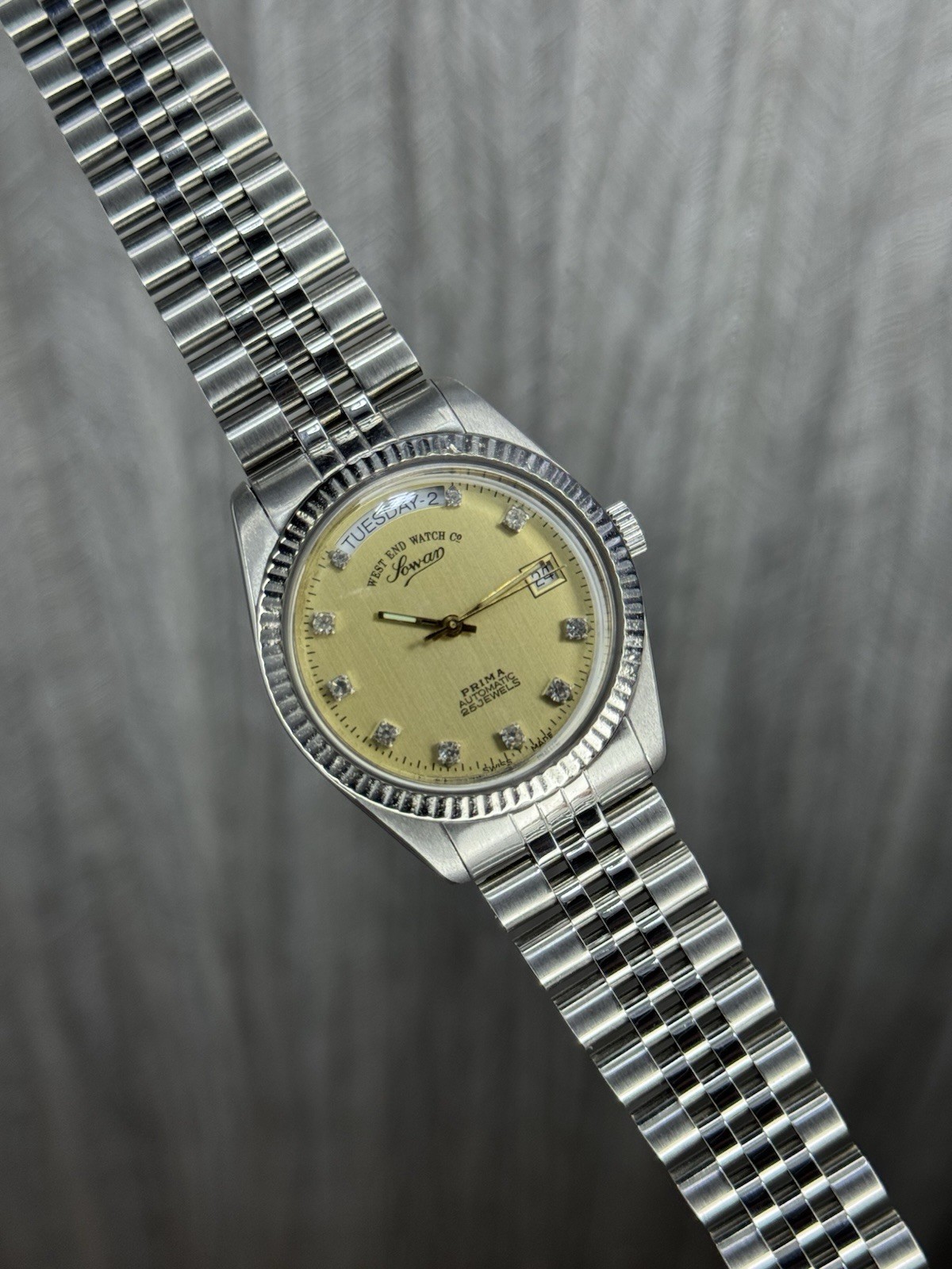 Vintage West End Sowar Prima Automatic 25 Jewels Champagne Dial Men’s Wristwatch