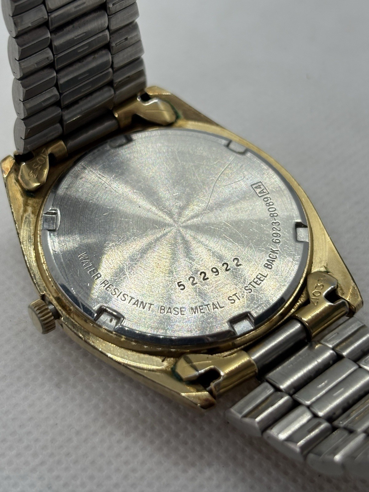 Vintage Seiko SQ President 6923-8089 Gold Tone Fluted Bezel Day Date Men’s 1985
