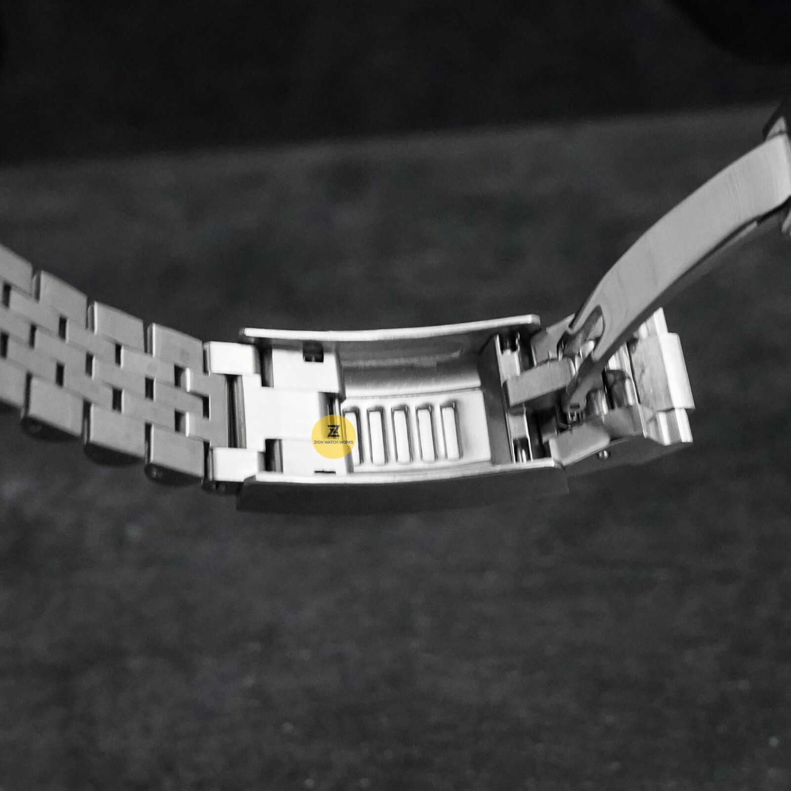 40mm “Bruce” Custom Sub Date Style Mod Watch NO LOGO w/ NH35 Automatic Movement