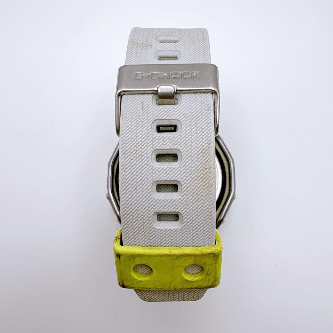 G-Shock Watch Neon Color vert Working