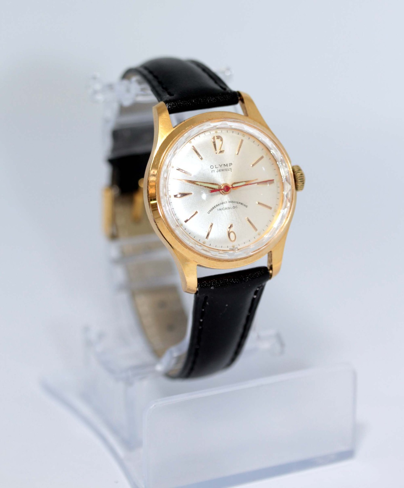 1950s AUST BRAND OLYMP SMALL GENT’S WATCH 17 JEWELS SWISS MANUAL FACETED GLASS