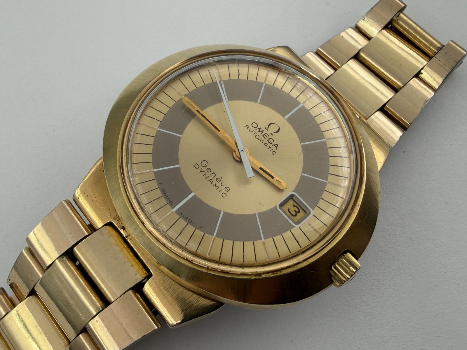 Vintage OMEGA Genève Dynamic 135.033 Gold Plated Cal Ω 565 Automatic – 41 mm