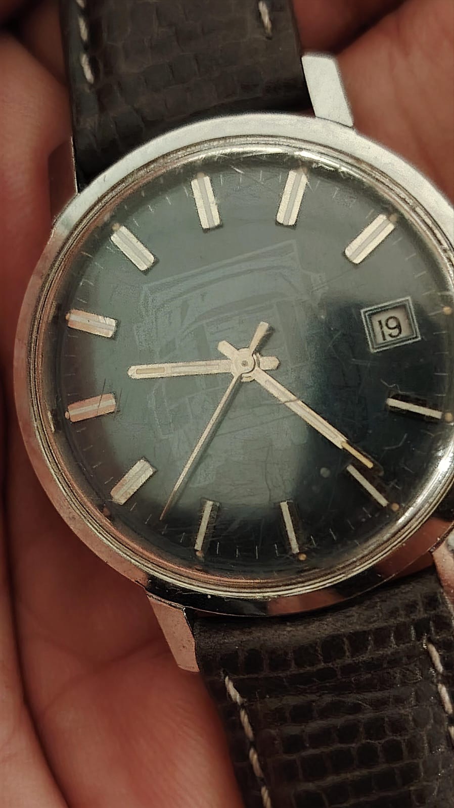 VINTAGE 1970 MERCEDES AUTOMATIC TRUCK FE 3611 MADE IN FRANCE WATCH