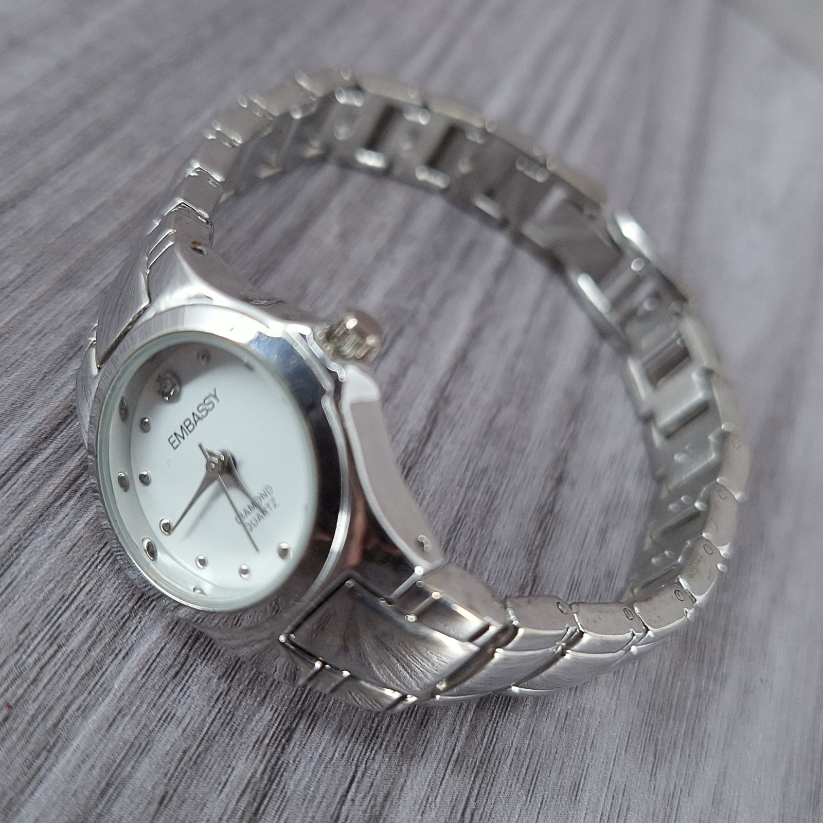Embassy Quartz Women’s Wrist Watch Timepiece