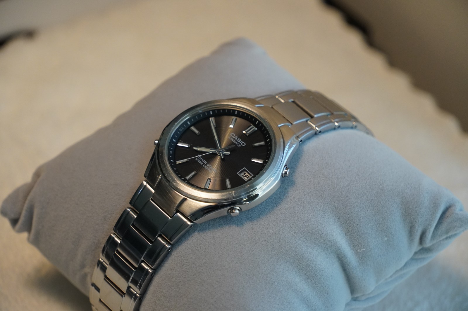 Casio Lineage Watch men 38mm Black Dial Steel Solar LIW-120 Runs New Crystal