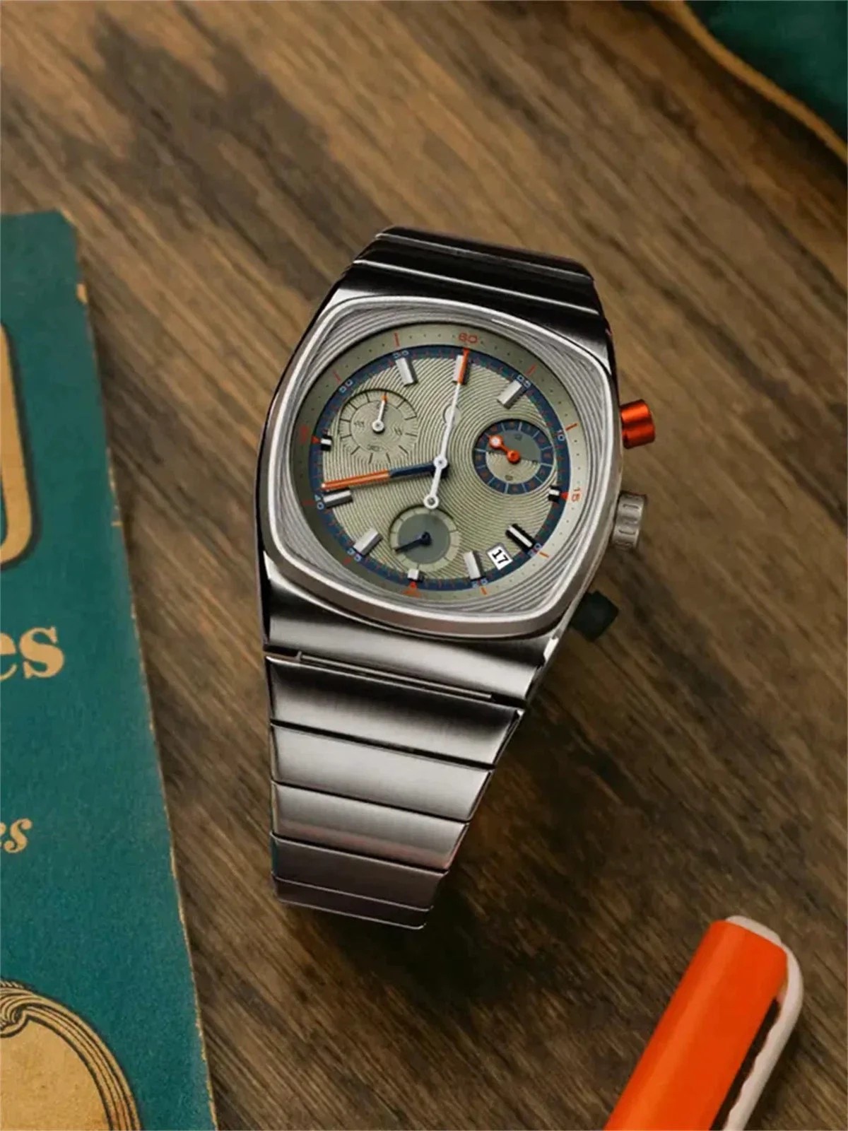 Ciloa Men’s Square Retro Vintage Automatic Sports Watch Brew Style Chronograph